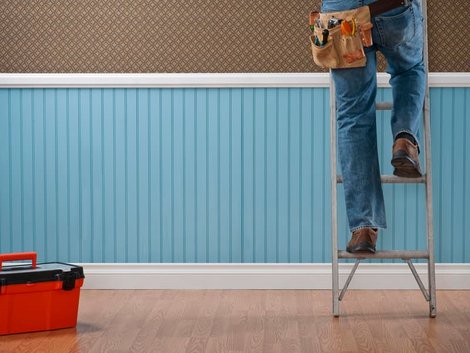 Betriebskostenabrechnung prüfen, Reparatur, Handwerker, Foto: istock.com/Spiderstock