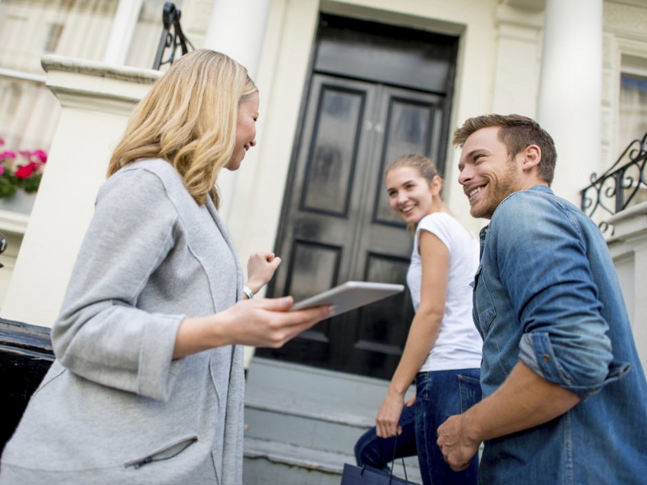 Auftraggeberpflichten, Vermittlung, Foto: iStock/andresr