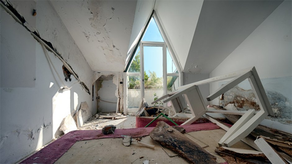 Eine Wohnung voller Unrat, Foto: istock.com / temizyurek