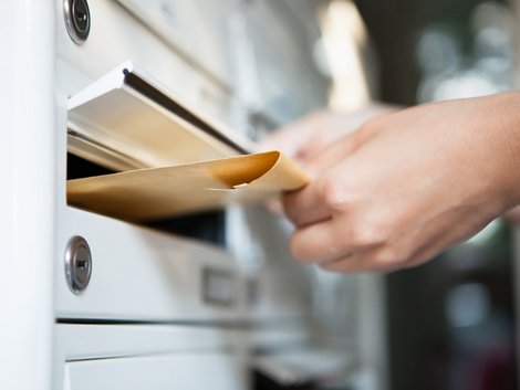 Wohnung kündigen, Kündigung, Briefkasten, Foto: Andrey Popov/fotolia.com